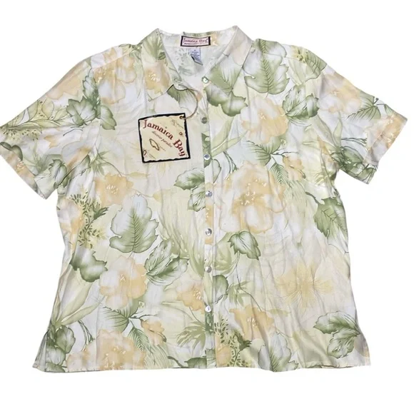 Green and Yellow Casual Button Down Shirt with Floral Pattern Vintage - Picture 1 of 6